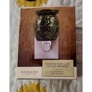 NIB SONOMA LIFESTYLE SCENTED WAX CUBE OUTLET WARMER